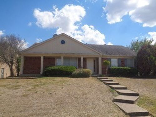 900 Eagle Dr, DeSoto, TX, 75115-5474 | Card Image
