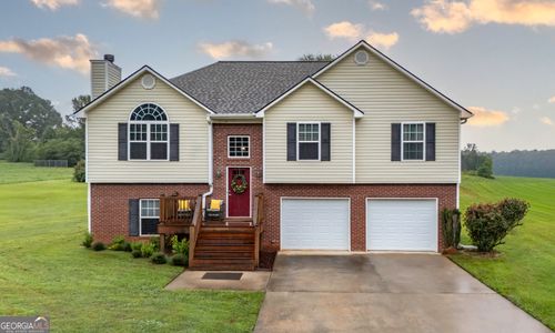300 Melanie Ct, Bowdon, GA, 30108-1239 | Card Image