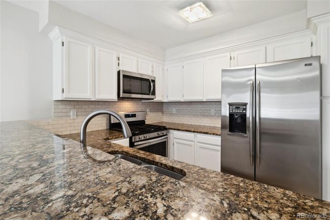993 S Fairplay St, Townhouse with 4 bedrooms, 4 bathrooms and 2 parking in Aurora CO | Image 20