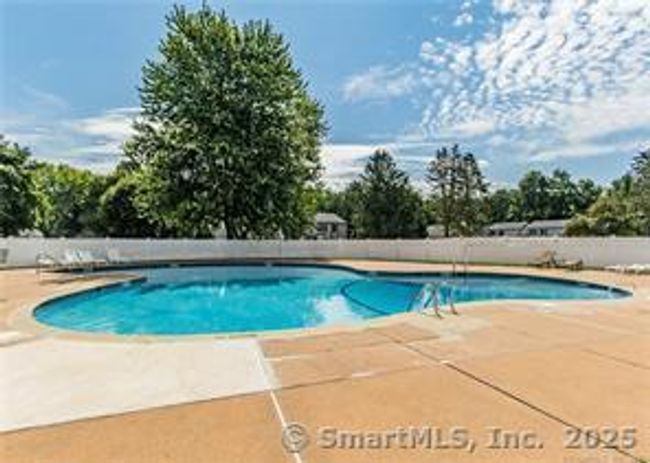 49 - 49 Candlewood Dr, Condo with 2 bedrooms, 2 bathrooms and 2 parking in South Windsor CT | Image 23
