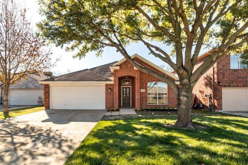 3214 Vinson Ct, Irving, TX, 75060-2279 | Card Image