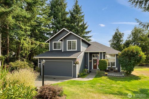 4705 147th St Nw, Gig Harbor, WA, 98332-8025 | Card Image