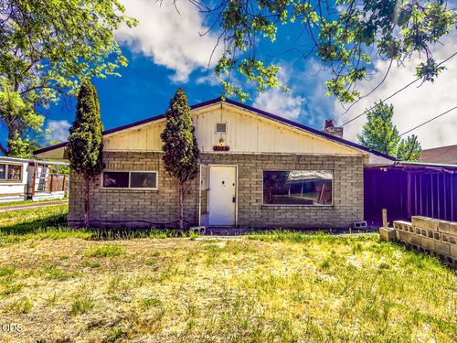3126 Delaware Ave, Klamath Falls, OR, 97603-5740 | Card Image