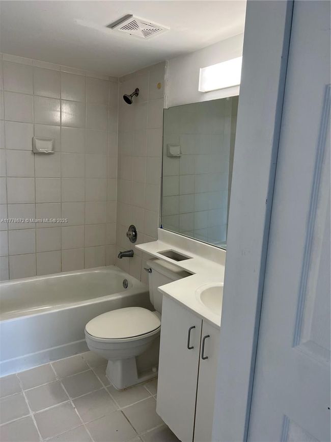 APT-616 - 3300 Ne 192 Nd St, Condo with 2 bedrooms, 2 bathrooms and null parking in Aventura FL | Image 22