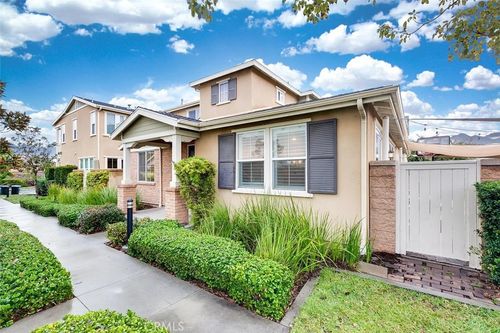 3235 Larkspur Street, Tustin, CA, 92782 | Card Image