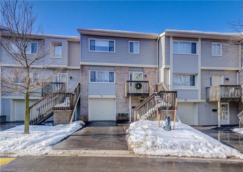 71-30 Green Valley Dr, Kitchener, ON, N2P1G8 | Card Image