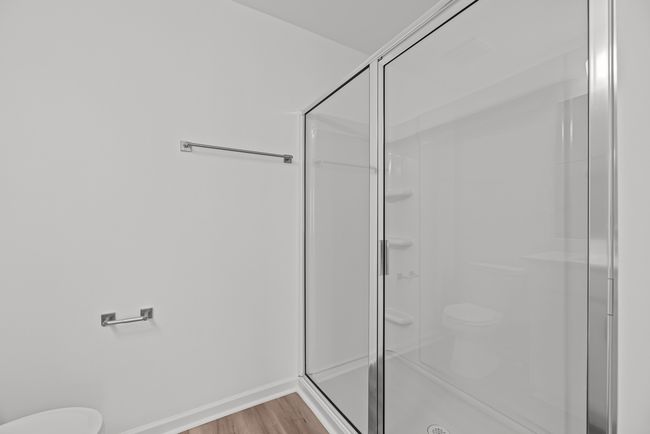Oversized shower | Image 21
