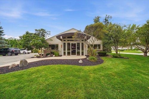 3411 Midway Drive, Cedar Falls, IA, 50613 | Card Image