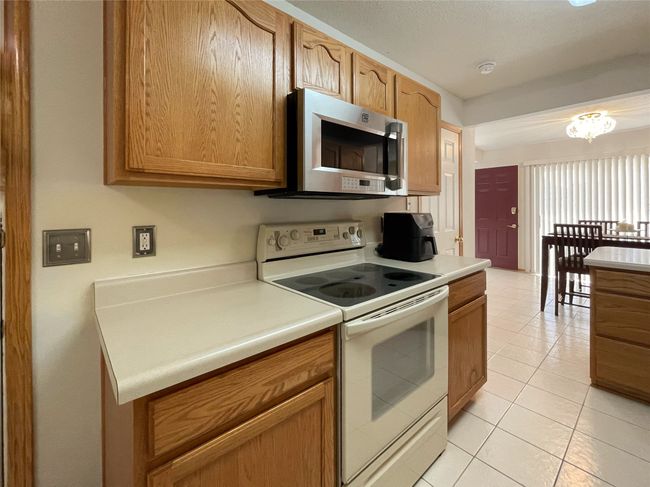 UNIT-1 - 5480 Longview Ct, Condo with 3 bedrooms, 3 bathrooms and null parking in Johnston IA | Image 9