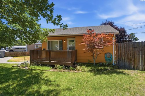 1111 Potter Ave, Richland, WA, 99354-3124 | Card Image