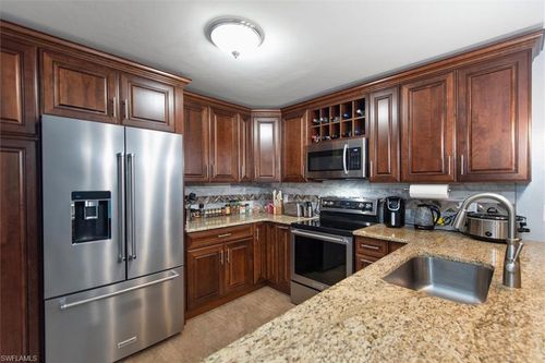 6316 Royal Woods Dr, FORT MYERS, FL, 33908-6185 | Card Image