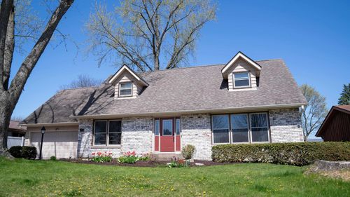 307 7th St, Waunakee, WI, 53597-1627 | Card Image