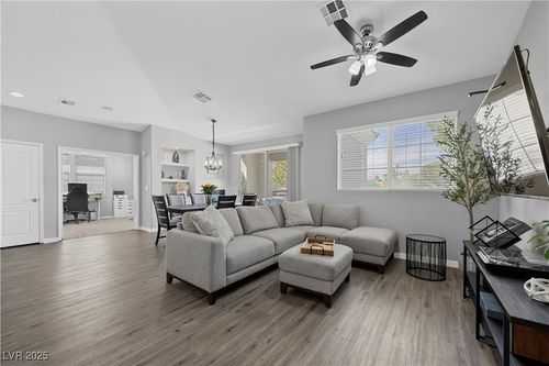 apt-1124-2325 Windmill Pkwy, Henderson, NV, 89074-5442 | Card Image