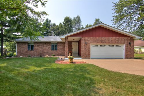 5270 651st Ave, Menomonie, WI, 54751-5505 | Card Image