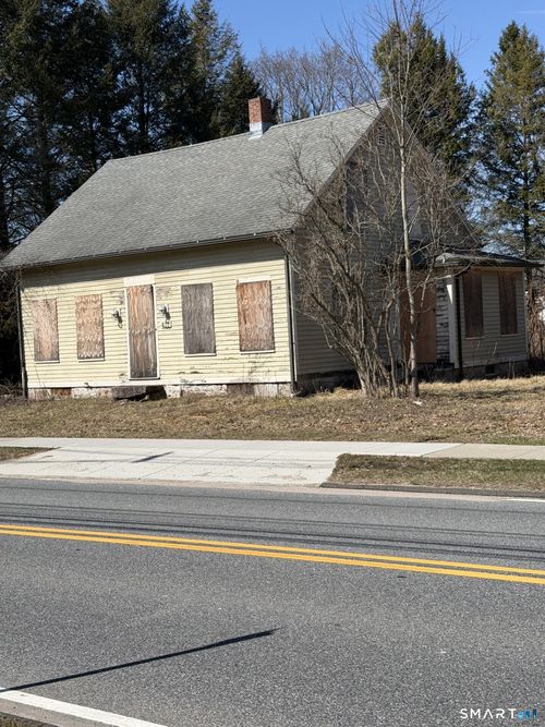 422 N Brooksvale Rd, Cheshire, CT, 06410-3340 | Card Image