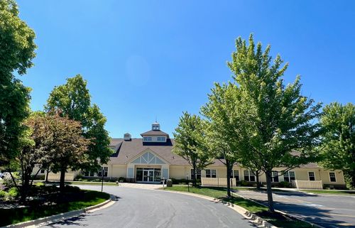 16346 Crescent Lake Dr, Crest Hill, IL, 60403-1643 | Card Image