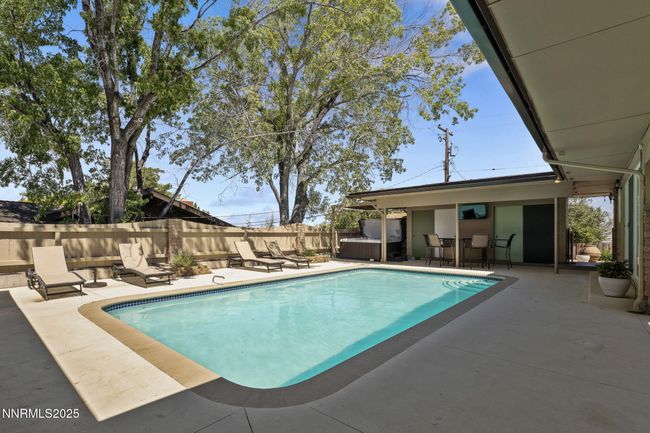 2080 Solari Dr, House other with 4 bedrooms, 3 bathrooms and 2 parking in Reno NV | Image 15