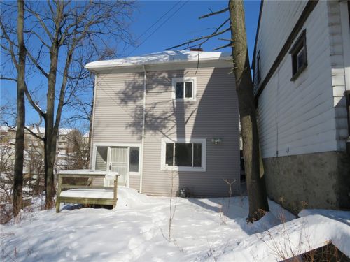 301 Paur St, Mt Washington, PA, 15211-2305 | Card Image