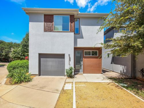 1095 Gallivant Ln, Dallas, TX, 75218-3940 | Card Image