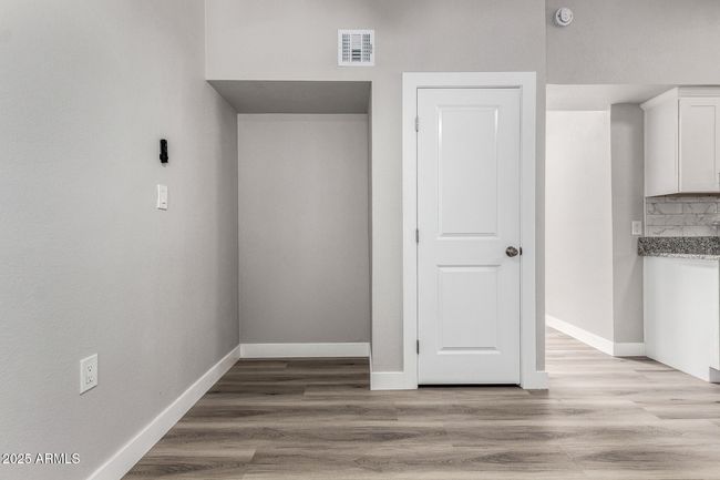 Dining Room/Pantry | Image 16