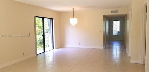 apt-104-413 Lakeview Dr, Weston, FL, 33326-2426 | Card Image