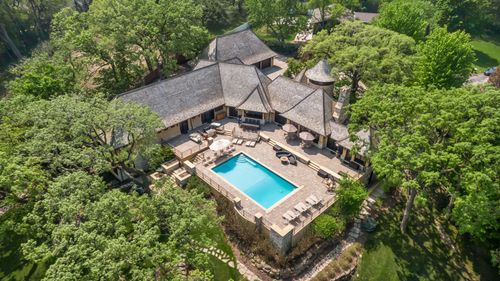 12535 Beach Cir, Eden Prairie, MN, 55344-5218 | Card Image