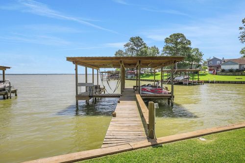 321 E Woodland Shores Dr, Pointblank, TX, 77364-4578 | Card Image