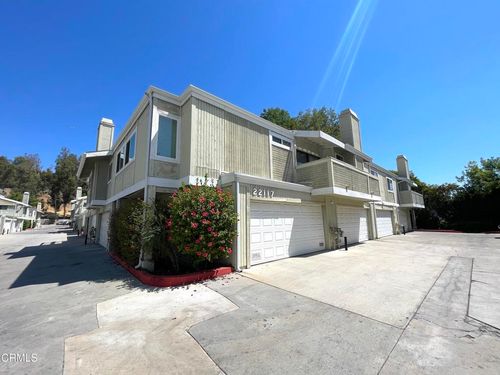 unit-4-22117 Burbank Blvd, Woodland Hills, CA, 91367-6214 | Card Image