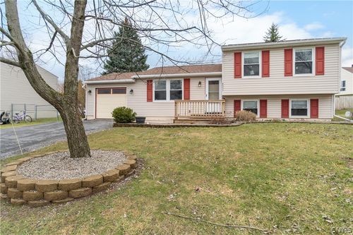 4953 Stillwood Ln, Liverpool, NY, 13088-3639 | Card Image