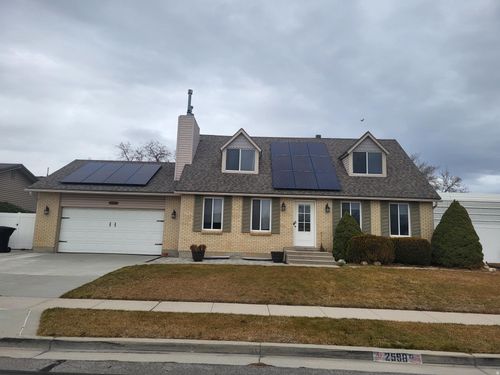 2598 Woodhill Cir, Taylorsville, UT, 84129-7220 | Card Image