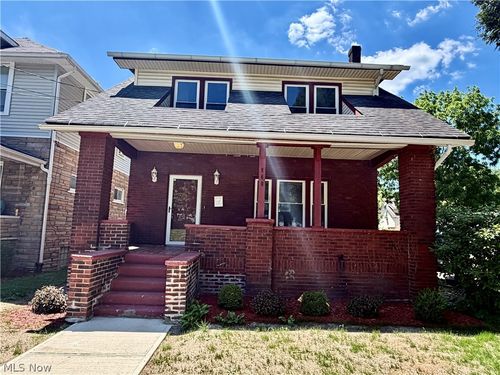 940 Katherine Ave, Youngstown, OH, 44505-3305 | Card Image