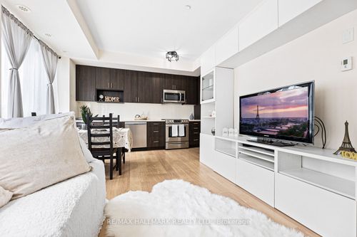 306-1120 Briar Hill Avenue, North York, ON, M6B0A9 | Card Image