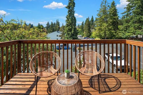 b-7236 212th St Sw, Edmonds, WA, 98026-7757 | Card Image