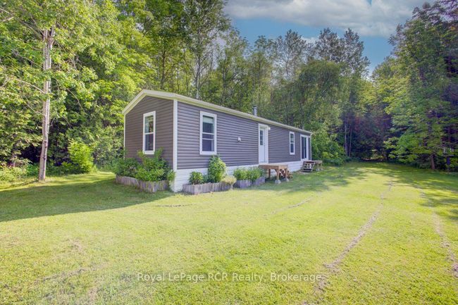 8667 Sideroad 9, House other with 1 bedrooms, 1 bathrooms and 6 parking in Arthur ON | Image 4