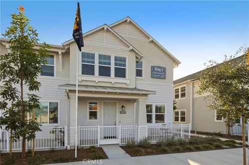 unit-101-2352 Channel Dr, Ventura, CA, 93003-4556 | Card Image