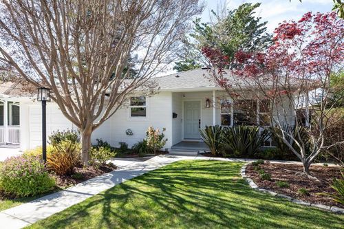 1067 17th Ave, Redwood City, CA, 94063 | Card Image