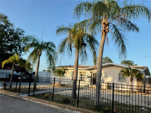 3680 Whiting Dr Se, ST PETERSBURG, FL, 33705-4045 | Card Image