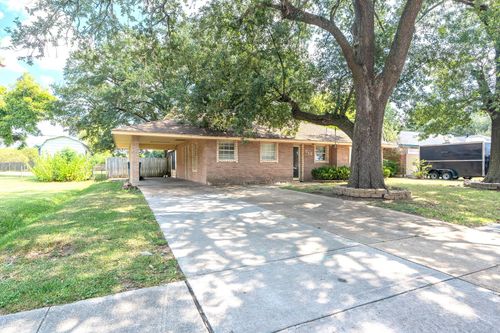 519 Sharon Dr, Humble, TX, 77338-8044 | Card Image