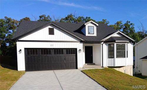 1717 12 Oaks Pl, Pevely, MO, 63070-1335 | Card Image