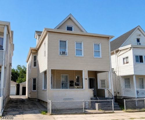 78 Van Buren St, Passaic, NJ, 07055-6139 | Card Image