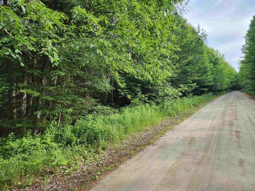 Lot 3 N Mountain Pond Rd, Errol, NH, 03579-6604 | Card Image
