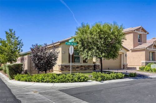 8079 Lennox View Ln, Las Vegas, NV, 89113-1884 | Card Image