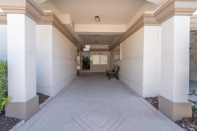 APT-105 - 14112 Huntington Pointe Dr, Condo with 2 bedrooms, 2 bathrooms and null parking in Delray Beach FL | Image 26