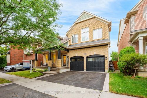 277 Potts Terr, Milton, ON, L9T0X6 | Card Image