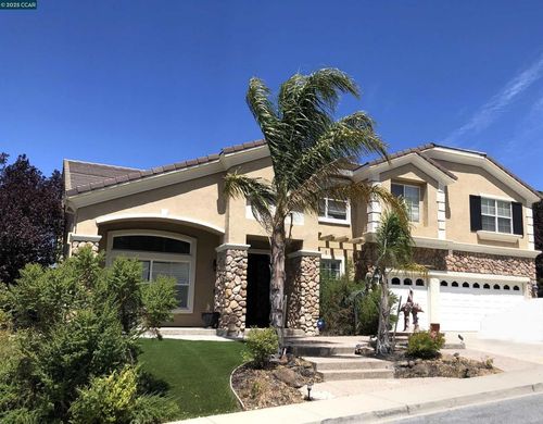 1023 Pebble Beach Dr, Clayton, CA, 94517-2224 | Card Image