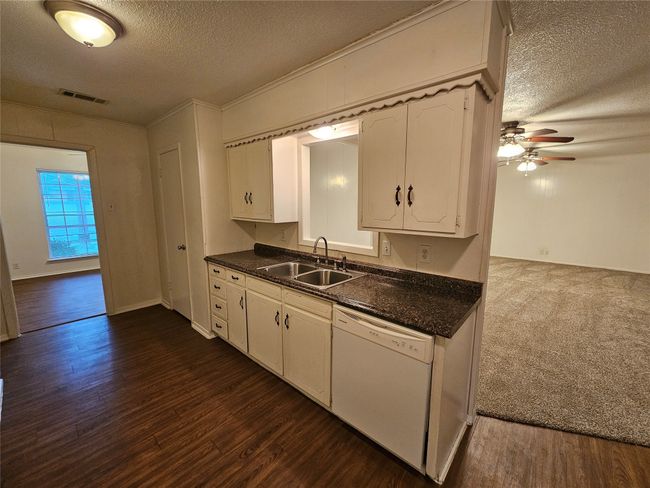 2100 Redwood Pl, House other with 5 bedrooms, 4 bathrooms and null parking in Denton TX | Image 6