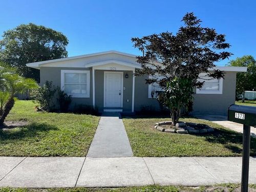 1373 W 30th St, Riviera Beach, FL, 33404-3533 | Card Image