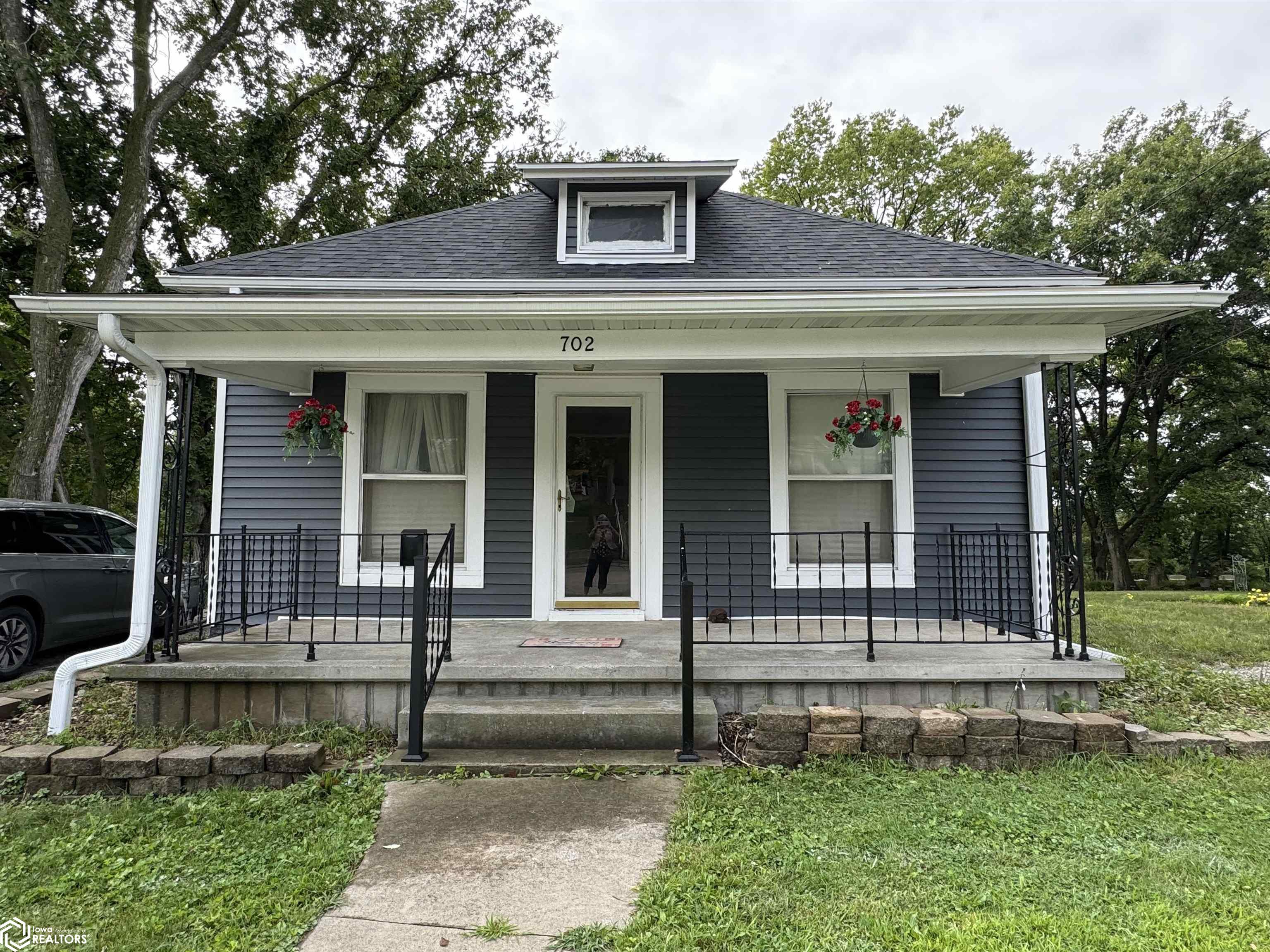 Maple St, Centerville, IA 52544