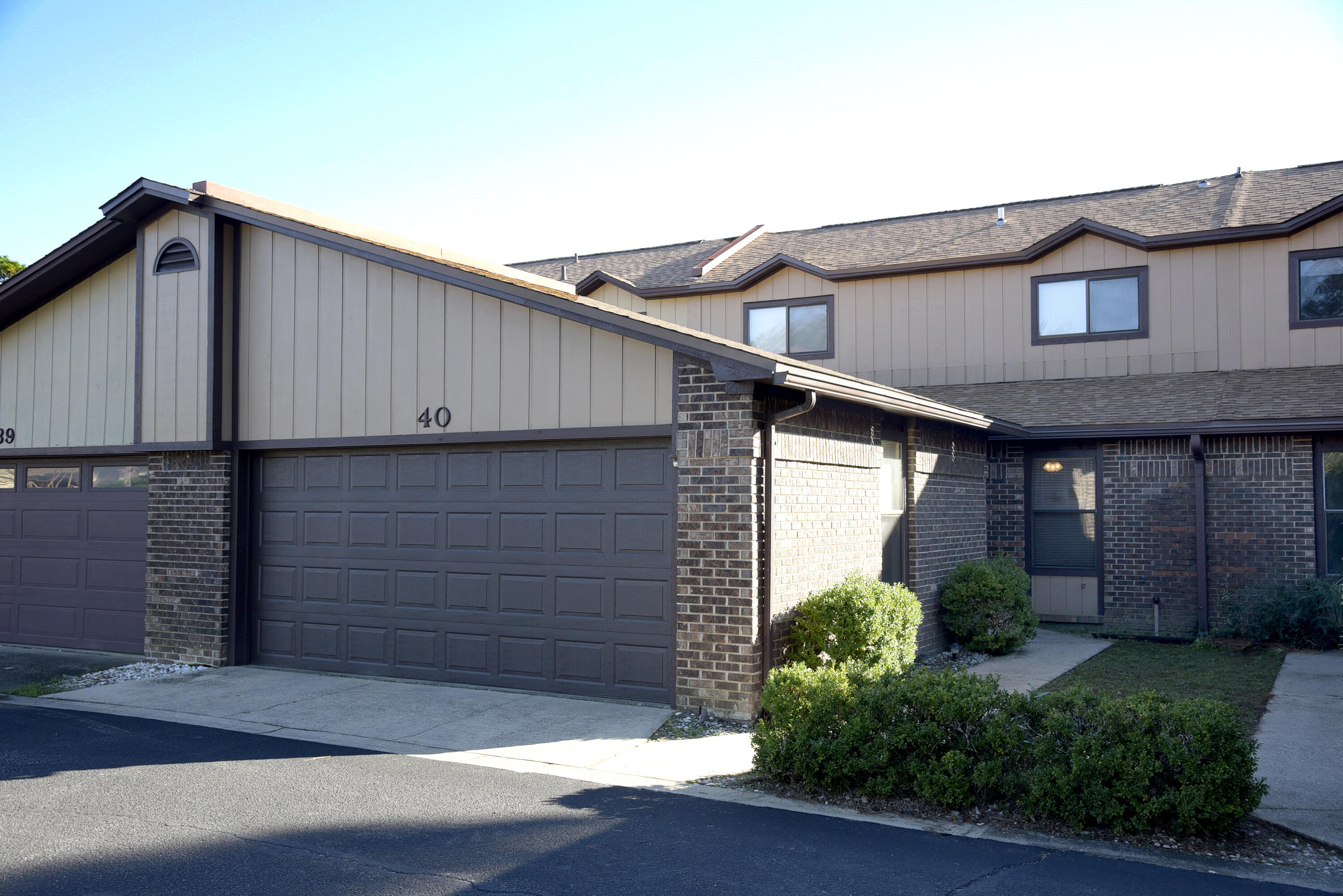 Hidden Cove Cir, Valparaiso, FL 32580
