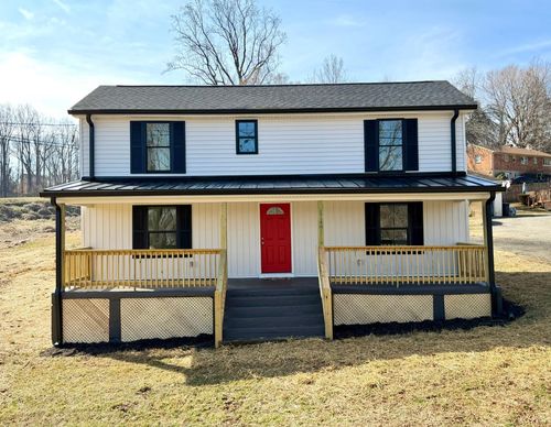 117 Monroe St, Monroe, VA, 24574-3244 | Card Image